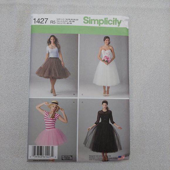 Singer Sew Essential Portable Organizer Storage Simplicity Sewing Pattern BUNDLE - Picture 15 of 16